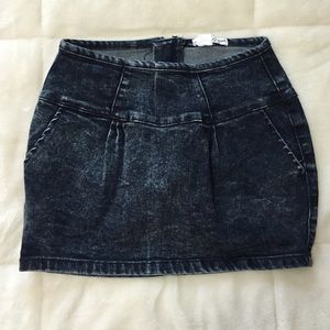 F21 Mini Skirt