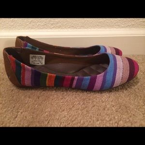 Reef Flats in Tropic size 7