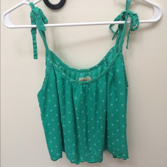 Hollister polka dot top