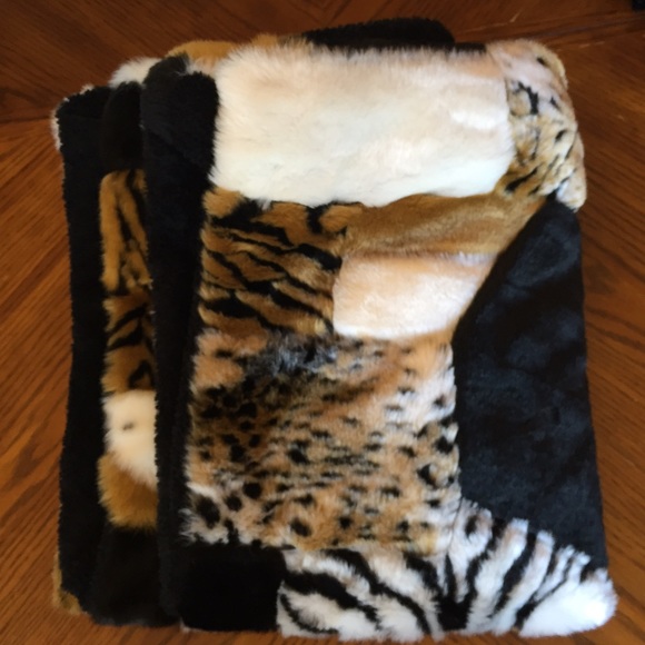 Throw Blanket