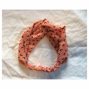 Twist Headband Forever 21