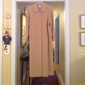 Larry Levine coat 100% camel hair