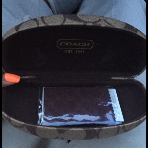 Authentic coach hard eyeglass case +cleaning cloth