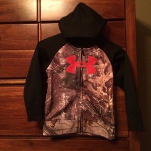 Under Armour Toddler sweatshirt. 4T