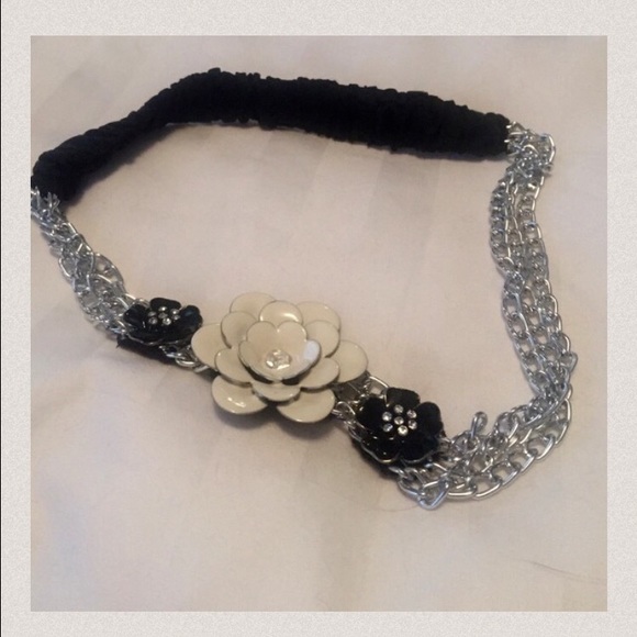 Stunning Nordstrom headband