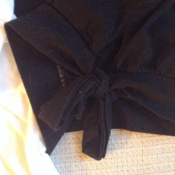 ‼️SOLD‼️ 🅱Bundle🅱 - Picture 4 of 4