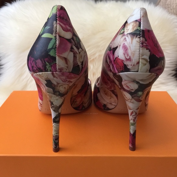 💥🎉👏SOLD ON PAYPAL💥🎊👏Kate Spade floral pumps - Picture 4 of 4