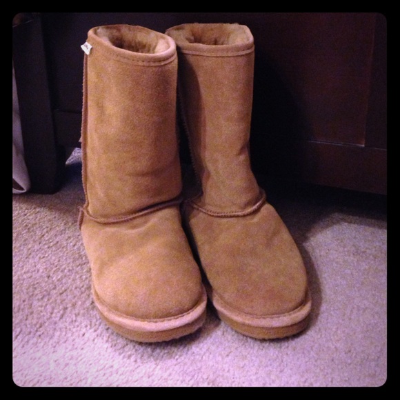Bear paw boots