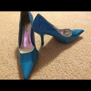 Turquoise heels