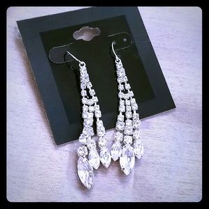 Rhinestone dangle earrings