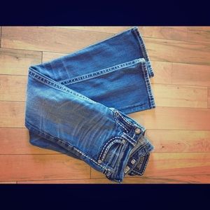 ✂️ Miss Me denim. Temp price cut!!