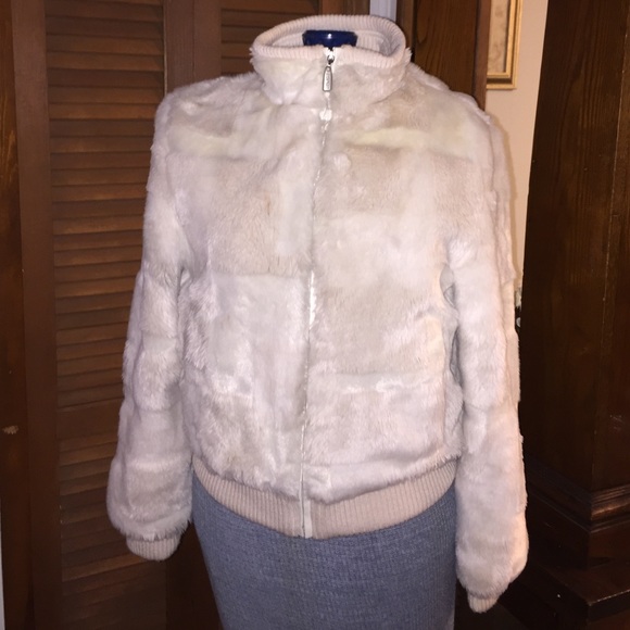 Small ESPRIT cream faux fur jacket