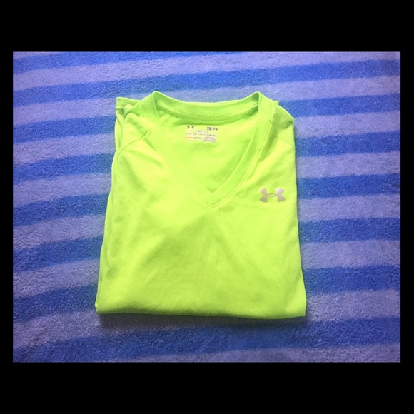 Brand new under armour shirt