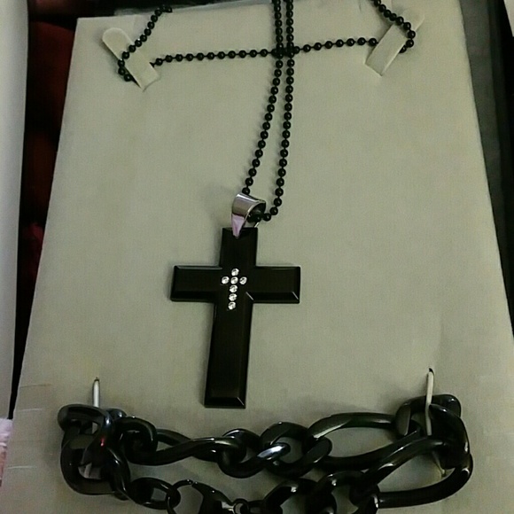 Stainless steel necklace and Bracelet