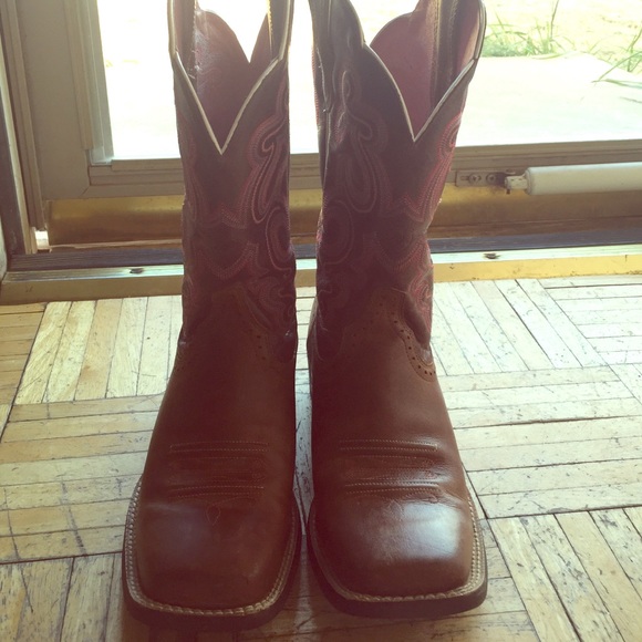 Ariat Cowboy Boots