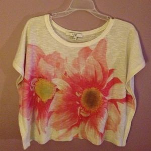 Forever 21 crop flower shirt
