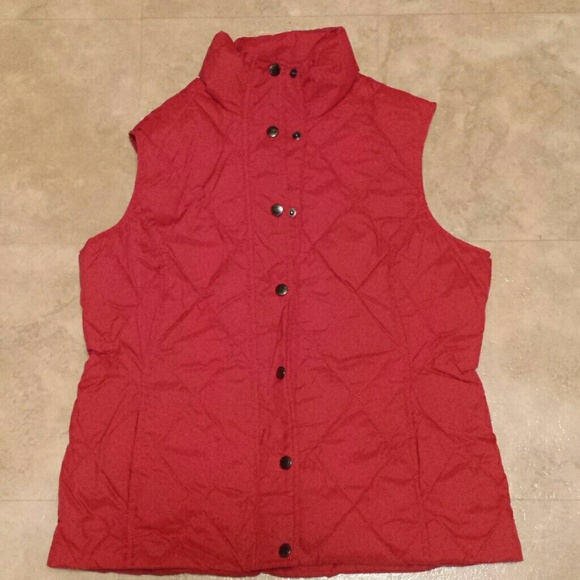 *SOLD * Coral puffy vest