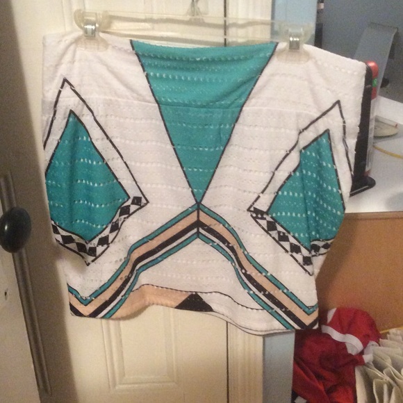 WORN ONCE. SKIRT.