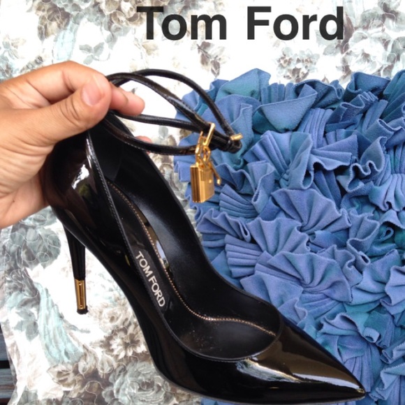Tom Ford Shoes - 🚫SOLD Tom Ford Padlock Pumps