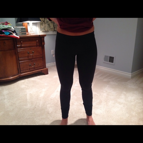 Lulu Lemon Wunder Under Pants - Picture 1 of 4