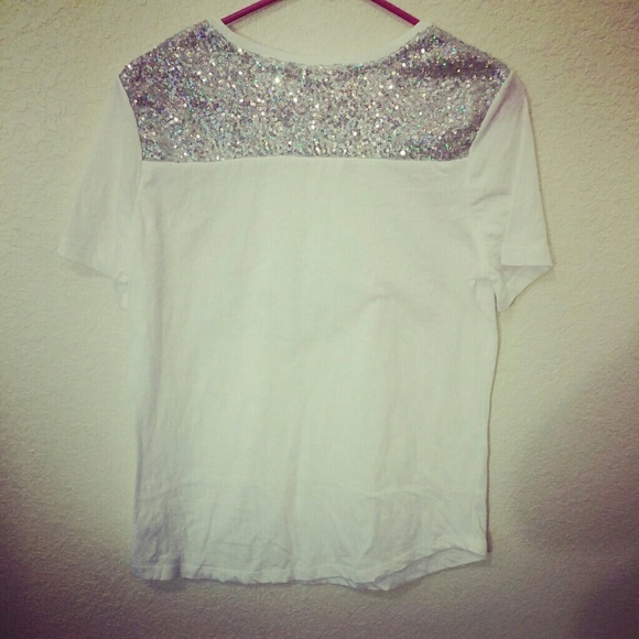 SOLD-Pink bling tee - Picture 2 of 2