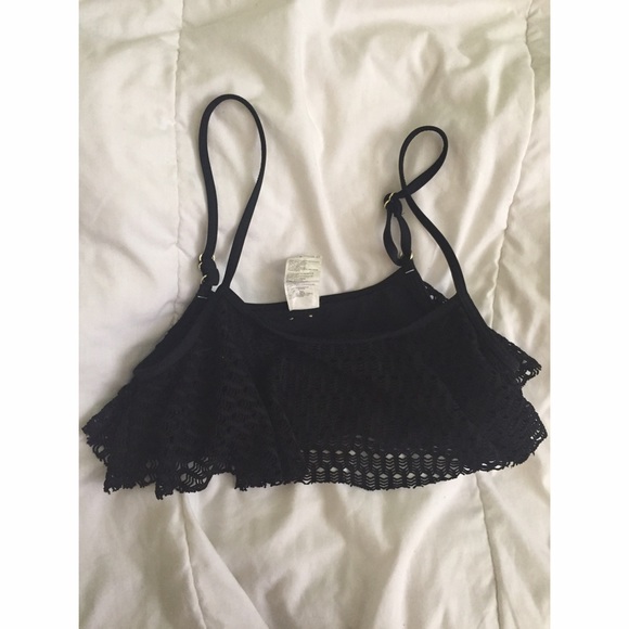 🌻🌻SOLD🌻🌻 on Vinted ROXY•••swimsuit Top