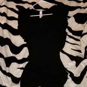 Ruffle sleeve at shoulder shirt