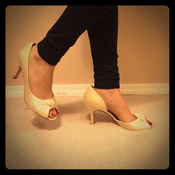 White / cream high heels