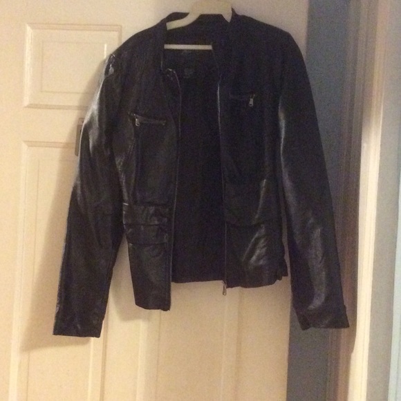 mandee Jackets & Blazers - PERFECT CONDITION LEATHER JACKET.