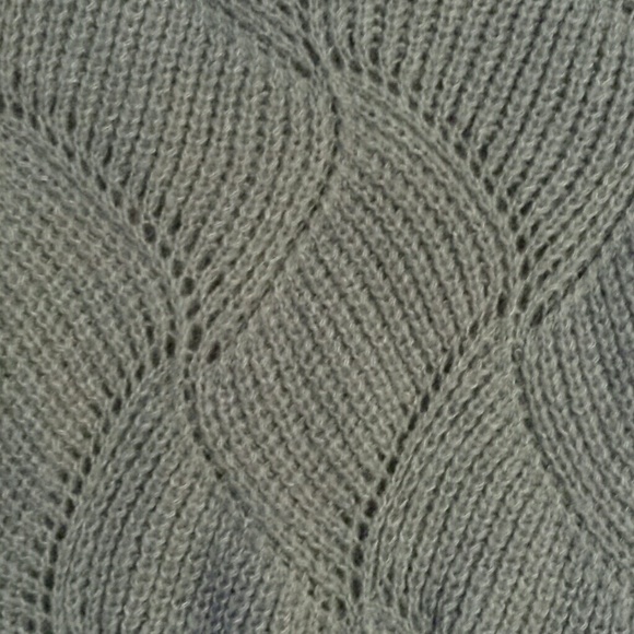 Grey lauren conrad sweater - Picture 2 of 2