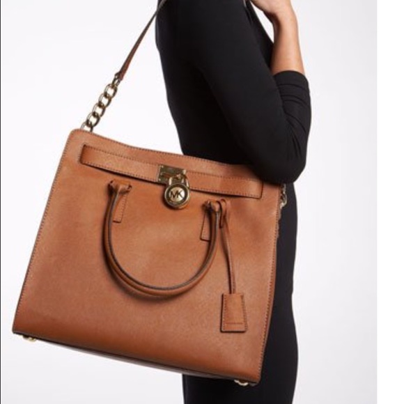 -SOLD- Michael Kors Hamilton Saffiano Leather Tote - Picture 2 of 4