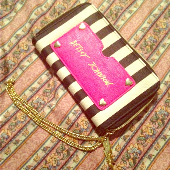 Betsy Johnson wallet