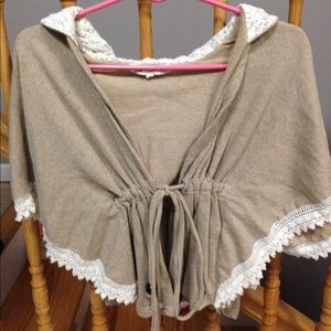 super cute tan / beige hoodie with white lace 💗