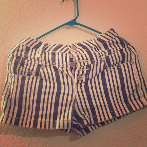 High wasted striped shorts