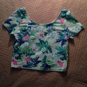 Brand new H&M floral crop top