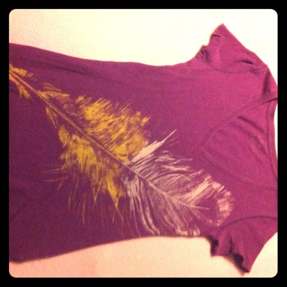 Aerie purple shirt