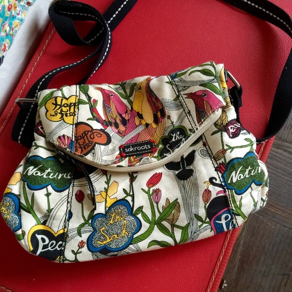 Sakroots cross body