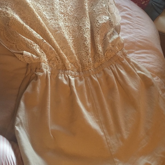 Cream romper!! - Picture 2 of 4