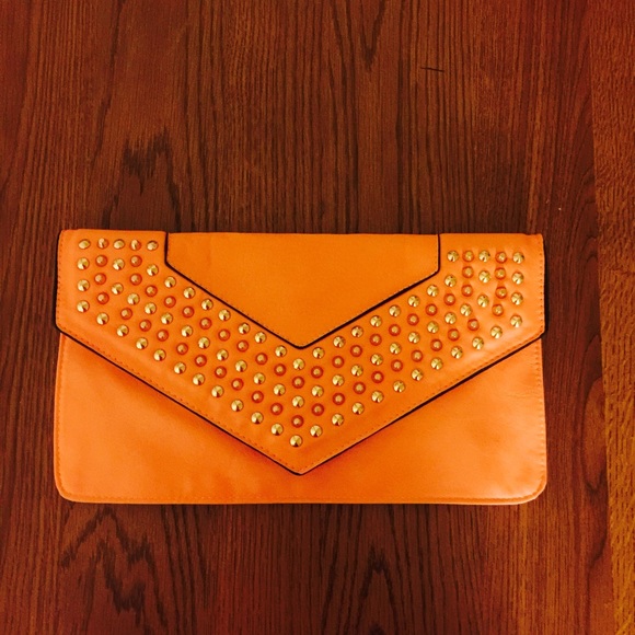 Peach colored Handbag! NWOT