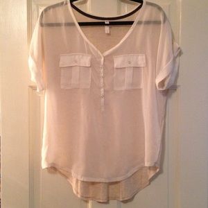 TARGET Flowy White Tee