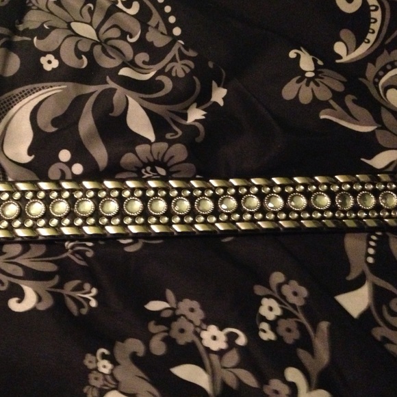 Diamond studded cow girl belt - Picture 3 of 4