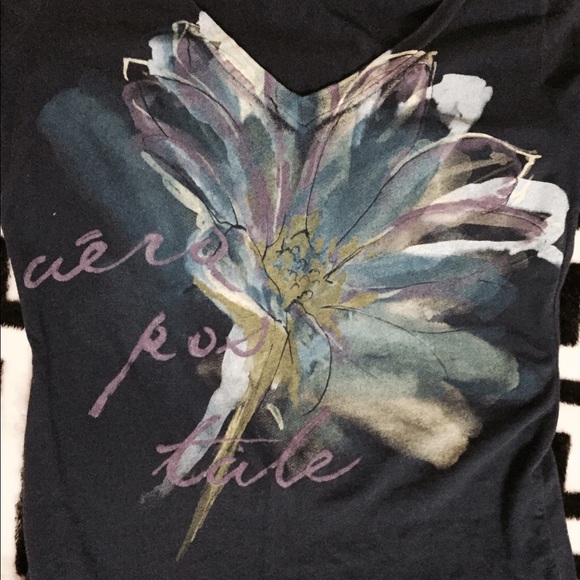 Aeropostale tee with flower print - Picture 2 of 2