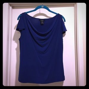 🎉 PRICE REDUCED🎉 Navy top