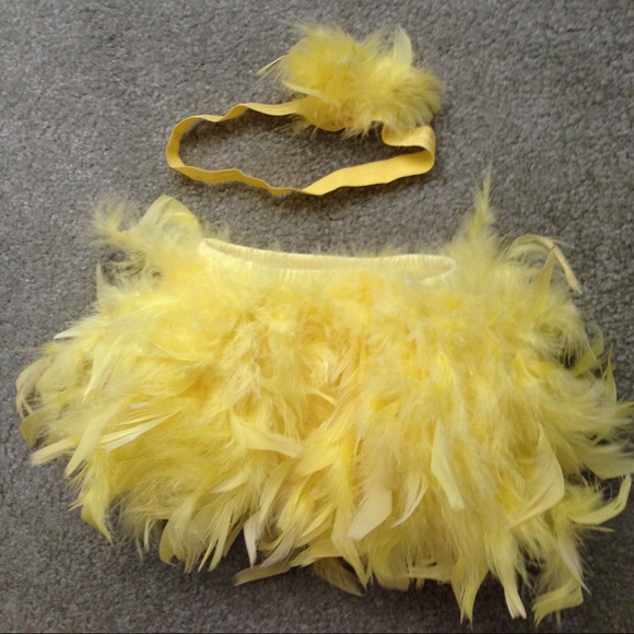 Full Feathered bloomer and headband.