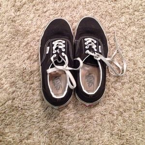 Black vans