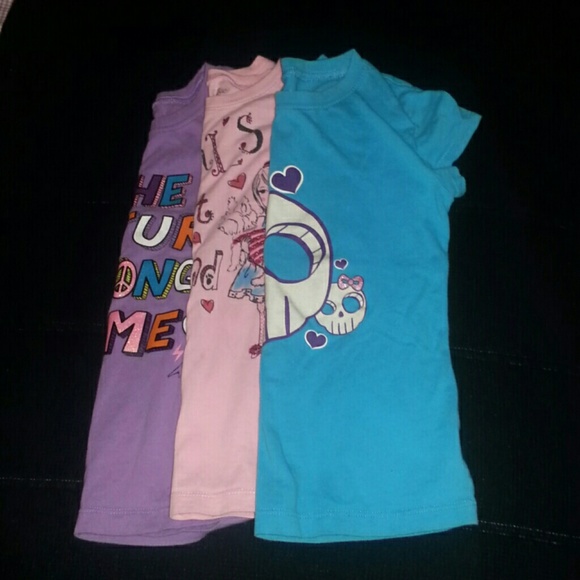 Children's place girls t-shirts 5/6