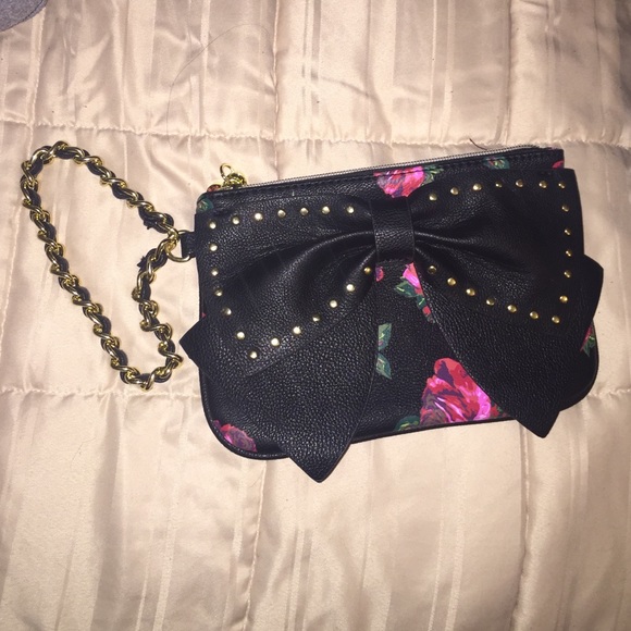 🎀 black wrist wallet 🎀