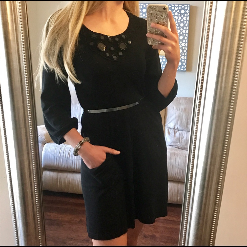 BCBG light weight soft sweater dress with pockets
