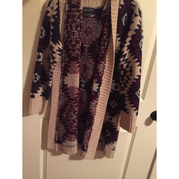 Forever 21 Plus Size Tribal Print Cardigan