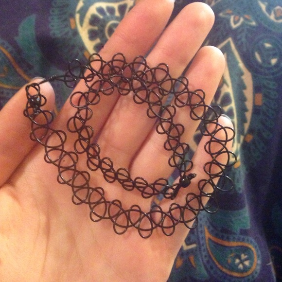 Tattoo choker and bracelet set👽